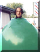 SkipBanksinballoon2002.JPG (17964 bytes)